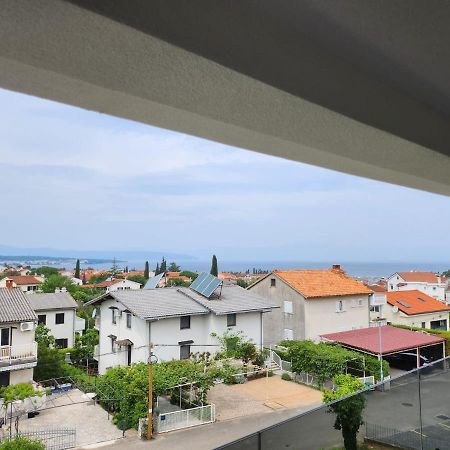 Apartmani M&L I M&J Malinska Exteriér fotografie